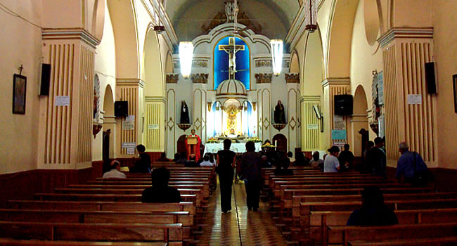 IGLESIA SAN JUAN DE DIOS. COCHABAMBA, Bolivia. Guía de Turismo de