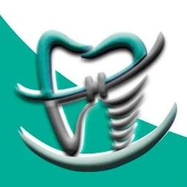 logo CENTRO DENTAL DENTURE