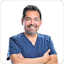 Dr. Harold Muñoz
