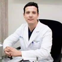 Dr. Javier Ferrufino