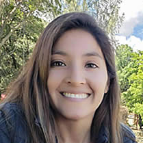 Dra. Daniela Flores
