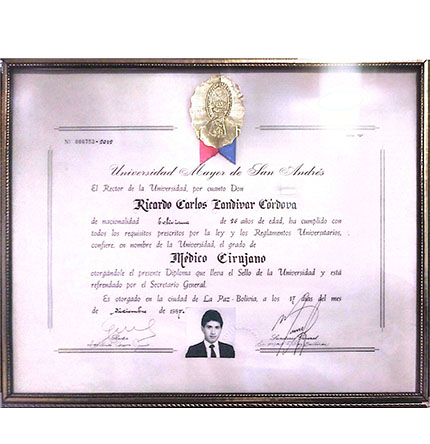 Médico Cirujano - Universidad de San Simón