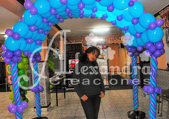 Alexandra Creaciones Decoración Profesional en Globos - Decoración Tema  Circo Por: Alexandra Creaciones Agradeciemientos a Jorgito Ortíz, al equipo  de apoyo por el buen desempeño. Cumple de fabian Contactos al 77248032 /