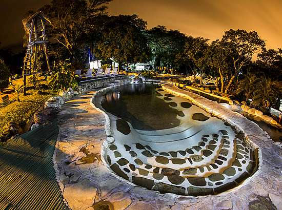 GÜEMBÉ BIOCENTRO & RESORT | boliviaentusmanos