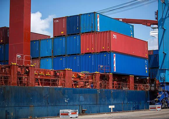 BLAZER BOLIVIA S.R.L. 0