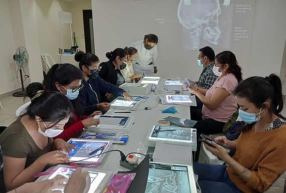 CENTRO DE CAPACITACIÓN CONTINUA UNICRUZ CENTRO DE CAPACITACIÓN CONTINUA UNICRUZ