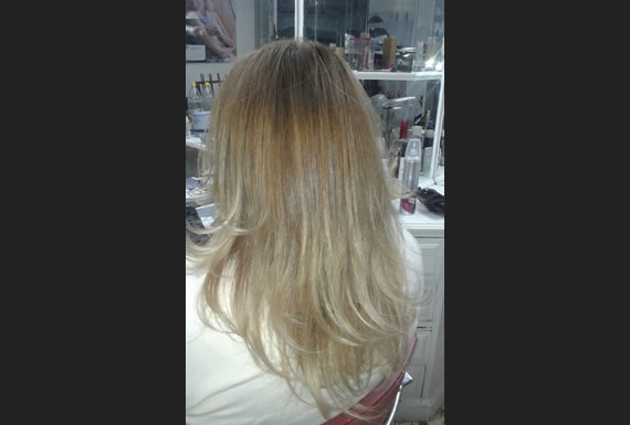 CENTRO DE BELLEZA Y ESTÉTICA CAPILAR  SHALOM ALEICHEM 3