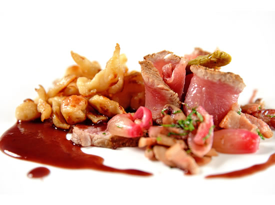 CHALET LA SUISSE RESTAURANT 1