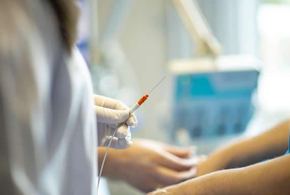 CLAUDIA MENDIZÁBAL QUISBERT CLAUDIA MENDIZÁBAL QUISBERT