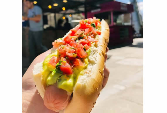 COMPLETOS HOT DOGS 3