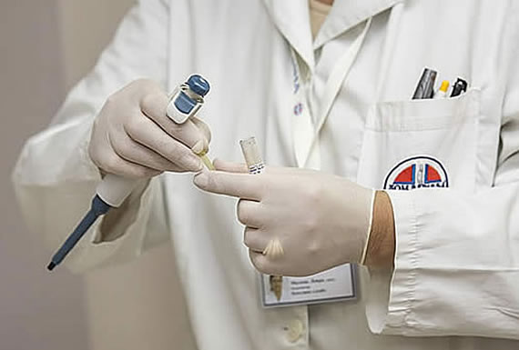 CLÍNICA SANTÍSIMA TRINIDAD