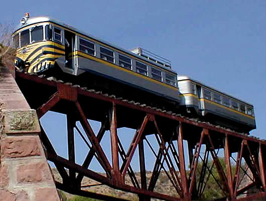 EMPRESA FERROVIARIA ANDINA S.A. - SUCRE 4