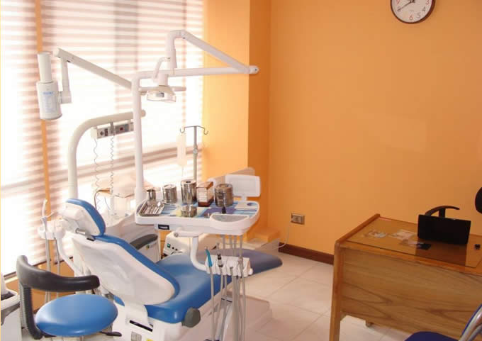 GAMA DENTAL CENTER 2