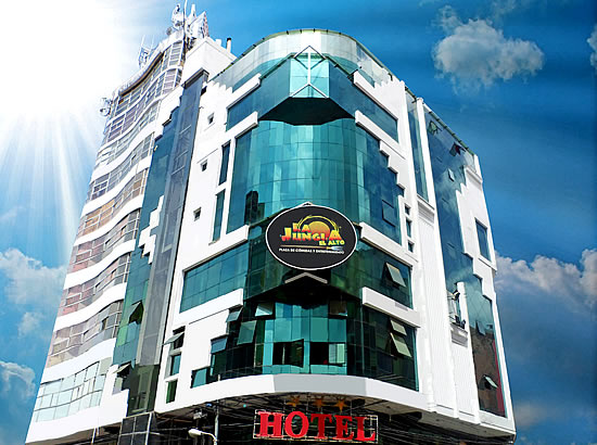 ALEXANDER PALACE HOTEL * * *