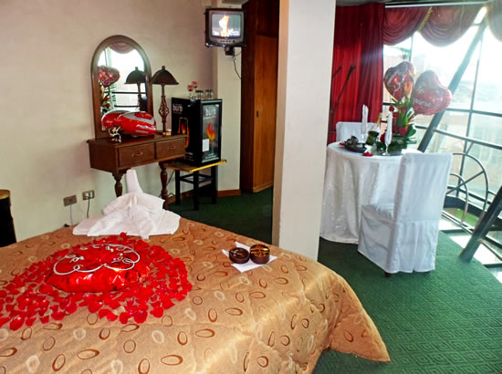 ALEXANDER PALACE HOTEL * * * 2