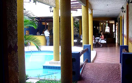 HOTEL CAMPANARIO * * * * 1