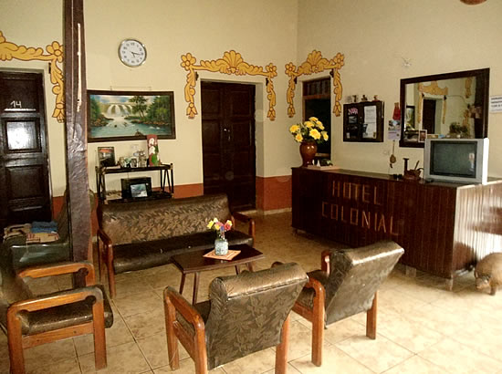 HOTEL COLONIAL 0