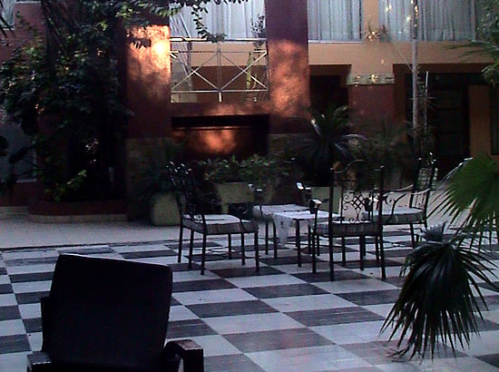 HOTEL MONUMENTAL * * * 4