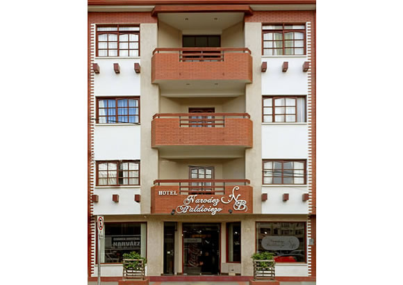 HOTEL NARVÁEZ BALDIVIEZO * * 0