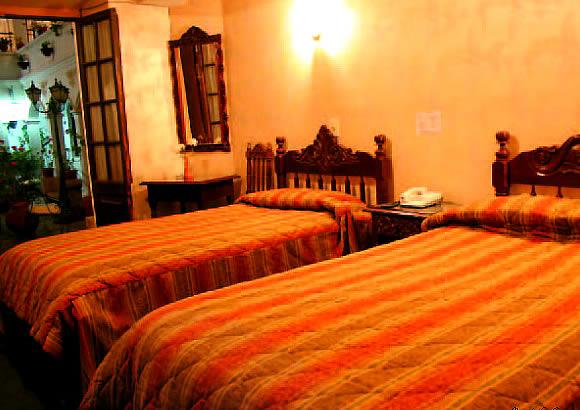 HOSTAL SUCRE 3