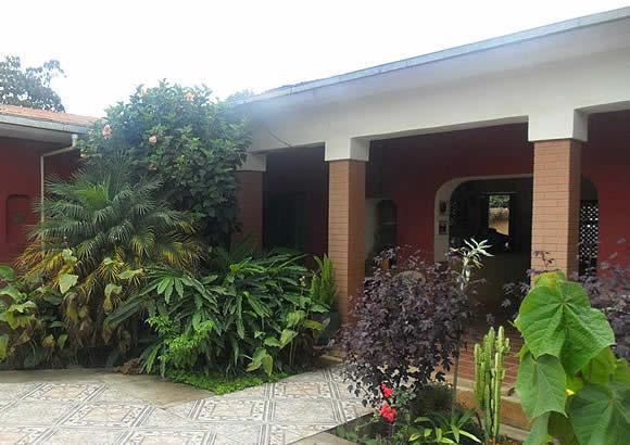 HOSTAL TUICHI APOLO