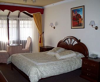 PAOLA HOSTAL * * * * 3