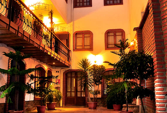 HOSTAL SANTA TERESA DE JESUS * * * * 3