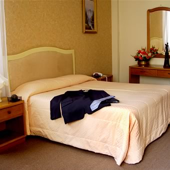 HOTEL REGINA * * * 3