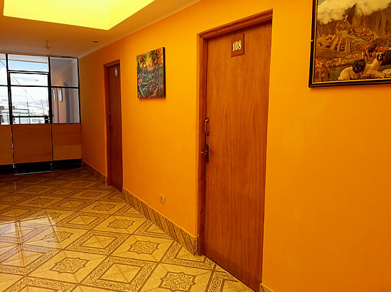 HOSTAL LA PREDILECTA 3