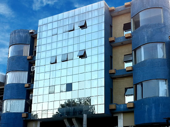 LAS VEGAS HOTEL * * *