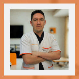 Dr. Sergio Andrés Lujan Salinas