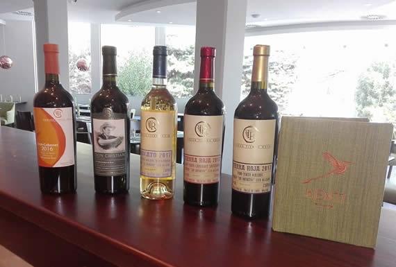 KENTI RESTAURANTE & KARAOKE 4