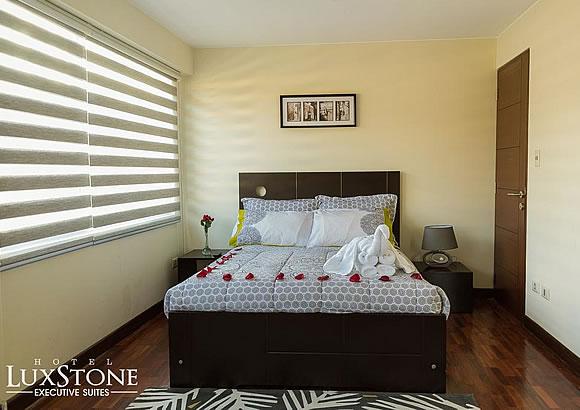 LUXSTONE EXECUTIVE & SUITES 0