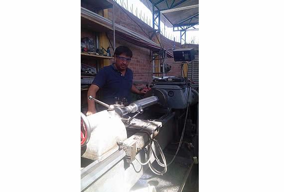 MÁQUINAS INDUSTRIALES VARGAS 1