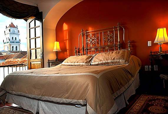 PARADOR SANTA MARIA LA REAL * * * * *