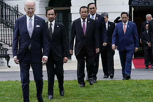 Biden destina 150 millones de dólares a sus aliados del sudeste asiático para contrarrestar a Pekín 