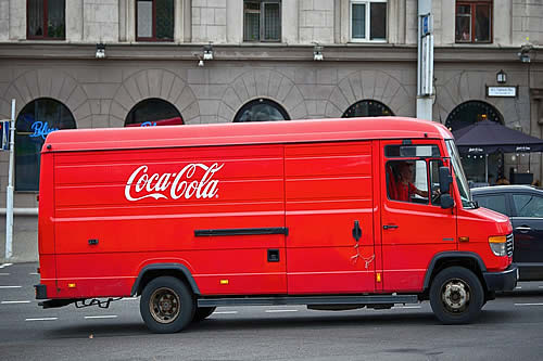 Coca-Cola prohíbe a sus empleados beber Pepsi y les impone otras reglas inusuales 