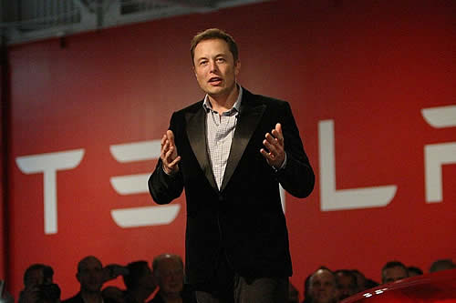 "Es una licencia para imprimir dinero": Elon Musk insta a los empresarios a entrar en el negocio de refinación de litio 
