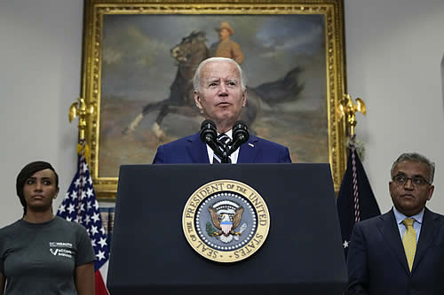 Biden predice una "segunda pandemia" y pide al Congreso fondos para su planificación 