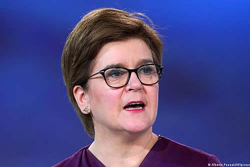Escocia pide perdón póstumo a miles de mujeres acusadas de brujería y ejecutadas 