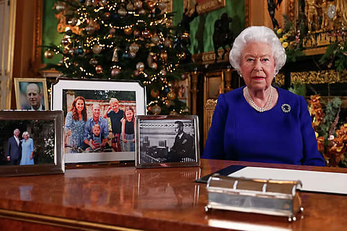 Un gesto de Isabel II, ¿la razón por la que Harry y Meghan abandonaron la realeza?