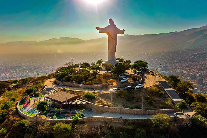 Cristo de la Concordia