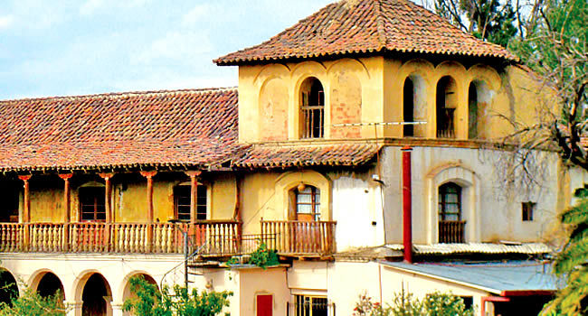 Casona de don Gil de Gumucio