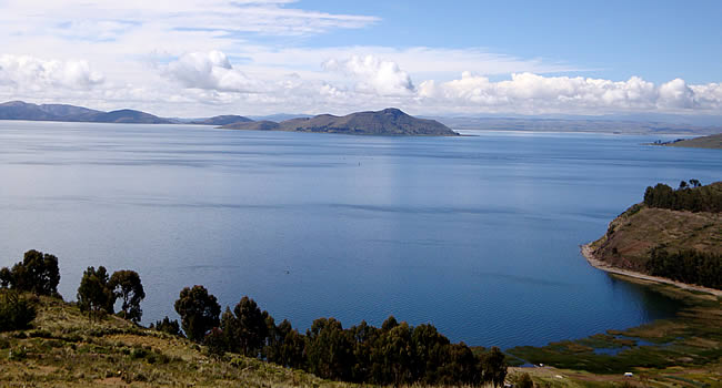 Huatajata – Isla Suriqui