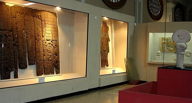 Museo Nacional de Arqueología Tiwanaku