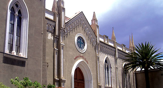 Iglesia y Convento Santa Clara